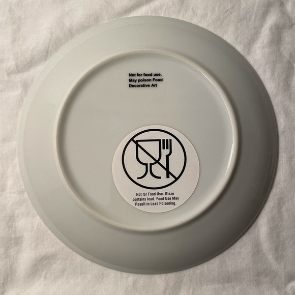 Royalty Plate and Tote Prince George’s Birth - Picture 4 of 12